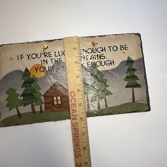Vintage 1999 Plain Jane Mountain Home Scene Slate Hanging Plaque Decor - Picture 5 of 10
